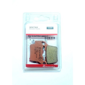 Фото Тормозные колодки Brembo, задние - SX(F)125-450 04-26, SX85 21-, TC/TE/FC/FE 14-26, MC/MCF/EC/ECF 21-26