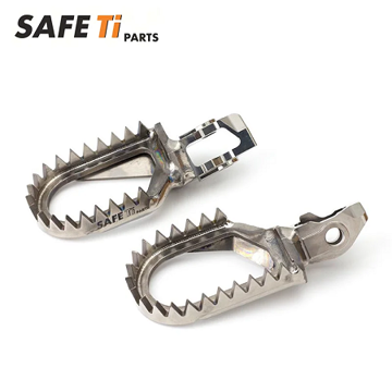 Фото Подножки титановые SAFE Ti (стандартные), SXF/SX/TC/FC/MC/MCF125-525 23-26, EXC/EXCF/FE/TE/EC/ECF250-500 24-26, SX85/TC85/MC85 25-
